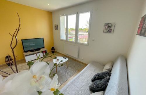 Meyzieu Nord Ouest Apartment | T2 Sweet Horizon - Groupama, LDLC, Euroexpo, Grand Large