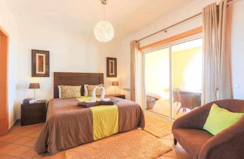 Obidos Apartment | T2 Terraço Privativo vista mar Praia del Rey A1
