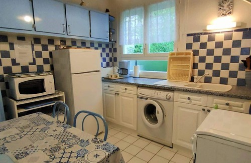 Cauterets Apartment | T3 Apartment near gondola and shops, 6 people, Parking