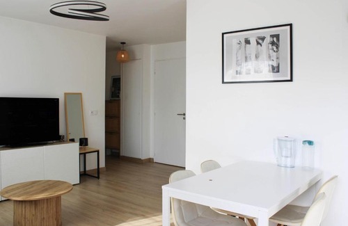 Bobigny Apartment | T3 apartment with Wifi near Paris