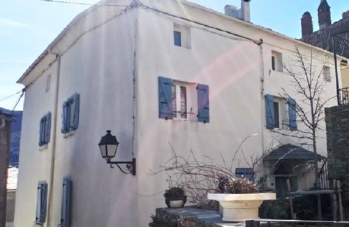 Olmeta di Capocorso Apartment | T3 attic apartment at the beginning of Cap Corse not far from St Florent near sea and mountains