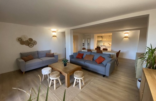 Homps Apartment | T3 Bord Canal du Midi Piscine