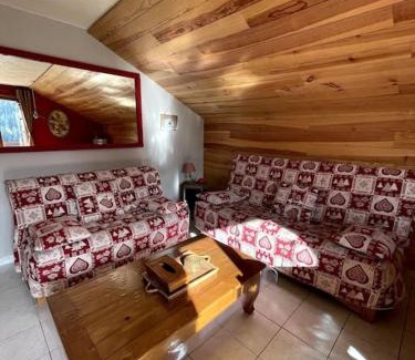 Champagny-en-Vanoise Apartment | T3 Champagny-en-Vanoise avec terrasse plein sud