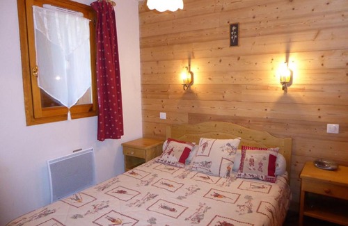 Pralognan-la-Vanoise Apartment | T3 Confortable - Grand Balcon Sud - Près Téléphérique, Commerces & Animaux Admis - FR-1-464-67