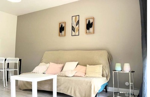 Eysines Apartment | T3 cosy proche Bordeaux et Aéroport