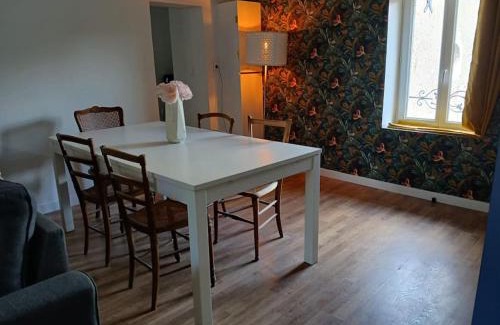 Saint-Firmin-sur-Loire Apartment | T3 Cosy St Firmin