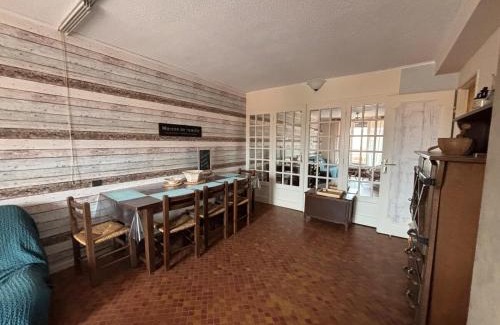 Collioure Apartment | T3 dans Résidence avec Parking et Piscine, situé au 3ème étage
