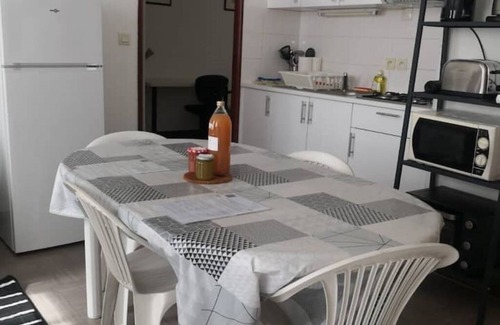 Secteur 2 Apartment | T3 du 32.