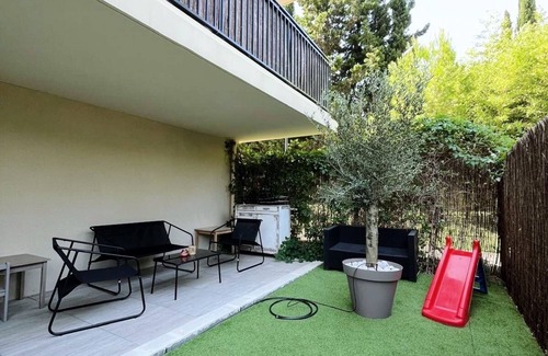 Sormiou Apartment | T3 in a green setting with terrace & garden, near Calanques beaches