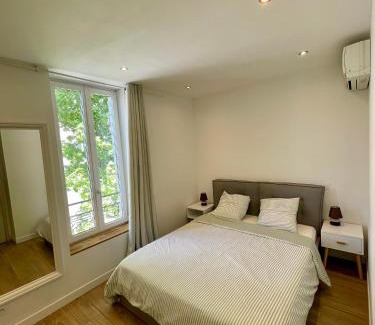 Narbonne Apartment | T3 Lumineux & Cosy avec Balcon Escapade by DarBonne