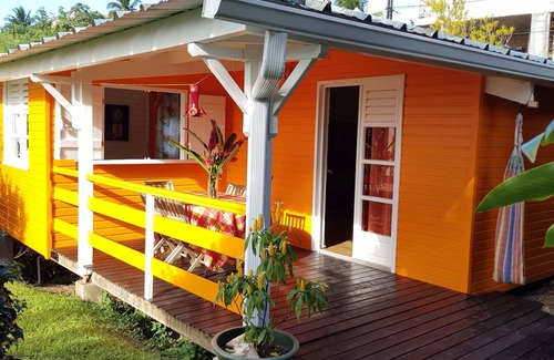 Sainte-Luce House | T3 Mango Kasavanille: furnished, pool, air conditioning, great view