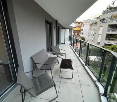 Roquebrune-Cap-Martin Apartment | T3 near beach 15 min from Monaco