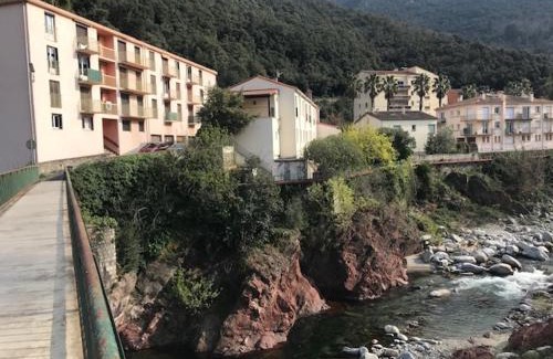 Amelie-les-Bains-Palalda Apartment | T3 pont romain Amelie les bains
