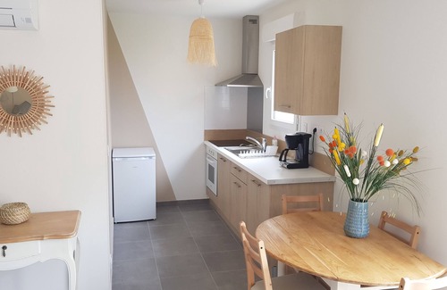 Valras-Plage Apartment | T3 renovated valras beach, sea view