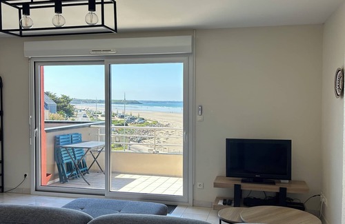 Pentrez Apartment | T3 seaside apartment in private residence