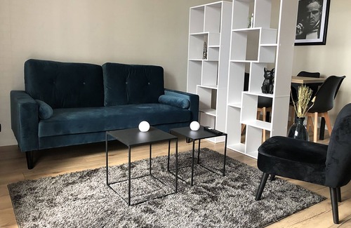 Barriere de Paris Apartment | T3 URBAN Appart - Parking /metro access -11 mn from AIRBUS