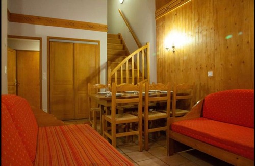 Lanslevillard Apartment | T3 Val Cenis 5/7 personnes 50m2 ski au pieds