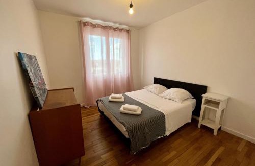 Limoges Apartment | T4 Boulevard Vigenal - DABNB