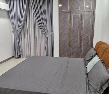 Les Almadies Apartment | T5 haut standing, piscine & gym