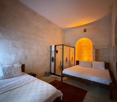 Eyyubiye Hotel | Taştepeler Konak
