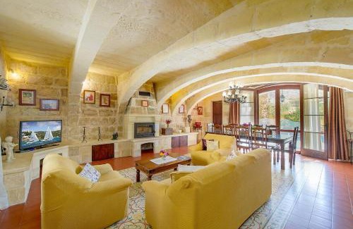 Ggantija House | Ta' Majsi Holiday Home