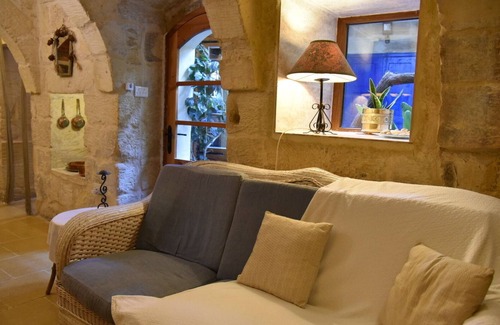 Xewkija House | Ta' Martin Farmhouse - Holiday Home In Gozo, Malta