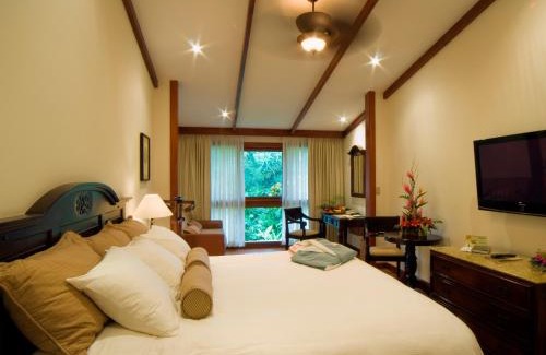 Arenal Hot Springs Resort | Tabacón Thermal Resort & Spa