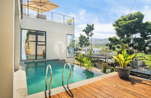 Ciburial Villa | Tabgha by Kozystay - Dago
