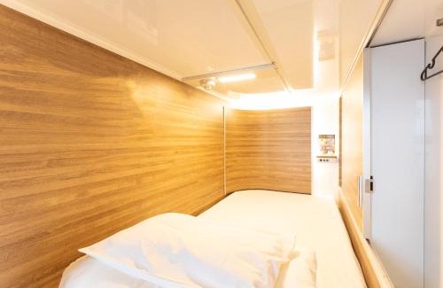 Kannai Hotel | Tabist MAYUDAMA CABIN