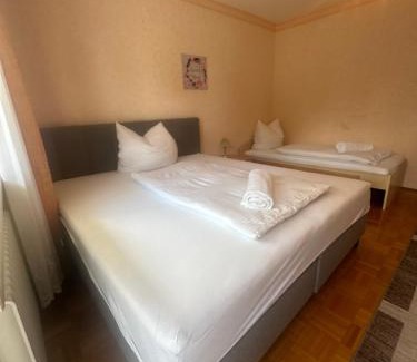 Untermeitingen Apartment | Tabita 1 Apartment with 3 rooms if needed 4 or 5 rooms