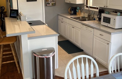 Marmaros House | Table Rock Lake Front House Sleeps 8-10 in Kimberling City