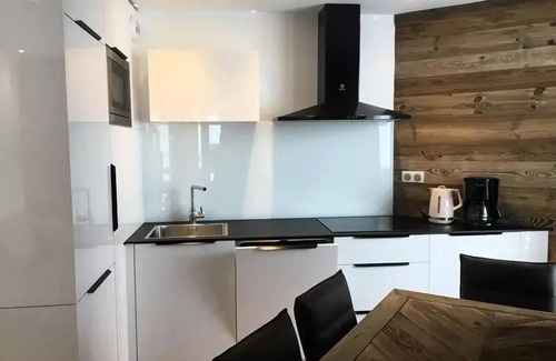 Cognet Apartment | Taburle Residence - HIGH STATION HEARING APARTMENT