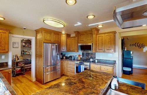Parowan Bed & Breakfast | Tacit Shadow - Single/Queen Sleeps 3