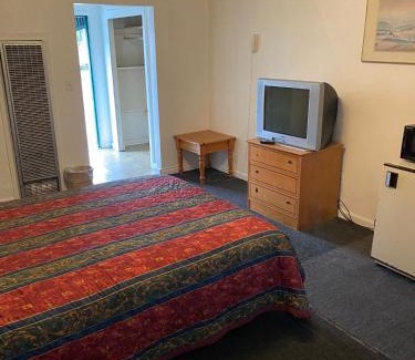 New Tacoma Hotel | Tacoma Center Motel