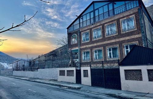 Bjni House | Tadevosyan Guest House