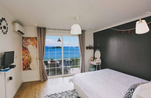 Taean House | Taean Elvis Pension