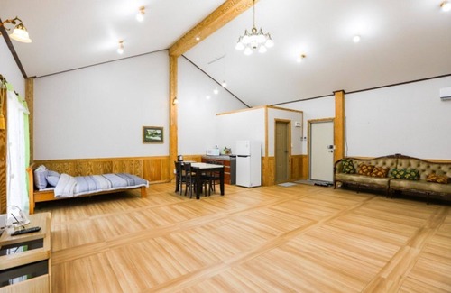 Geunheung House | Taean Seaman House Pension