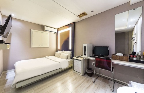 Muk-tong Hotel | Taereung INN