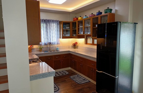 Silang Junction North House | Tagaytay Home Sweet Home