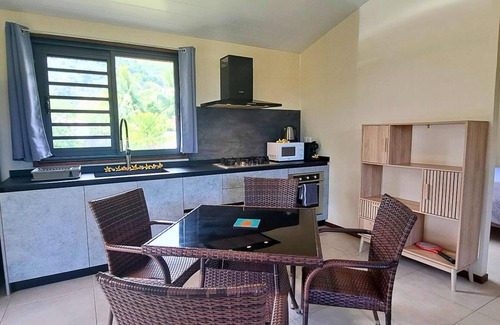 Paea Ski Chalet | TAHITI - PAEA CHILL BUNGALOW