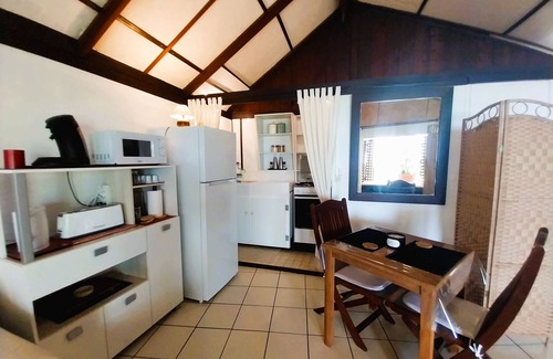 Punaauia House | TAHITI - VAIAVA Beach Cottage