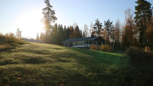 Ylojarvi Apartment | Tahlo Hillhouse and Underhill Beach & Sauna