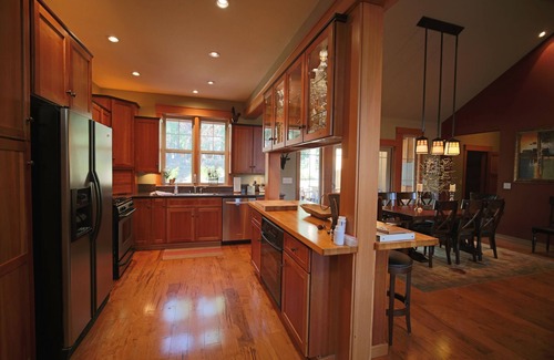 Truckee House | Tahoe Donner Home - Minutes To Truckee - Dream For Entertaining And Recreation