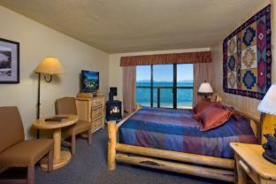 South Lake Tahoe Cabin | Tahoe Lakeshore Lodge & Spa