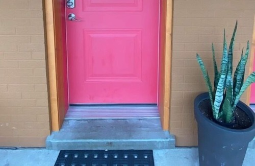 Paradise House | Tahquamenon Suites Lodging - One-Bedroom Suite # 3