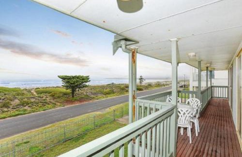 Middleton House | Tahren Beachfront Shack Wifi - Pet-friendly