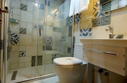 Ipekyolu Hotel | Taht Palace Hotel