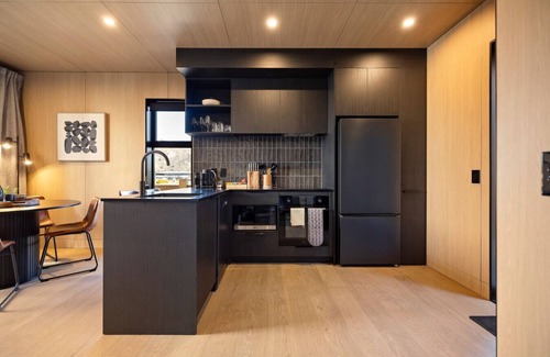 Frankton House | Tahuna luxury Villa Queenstown