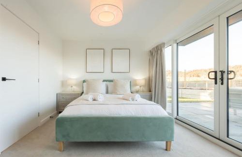 Amlwch House | Tai Porth Llechog Townhouse By Birch Stays