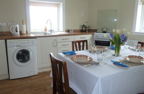 Ardroil Cottage | Taigh Dholol, 4 Crowlista, Uig, Isle of Lewisn